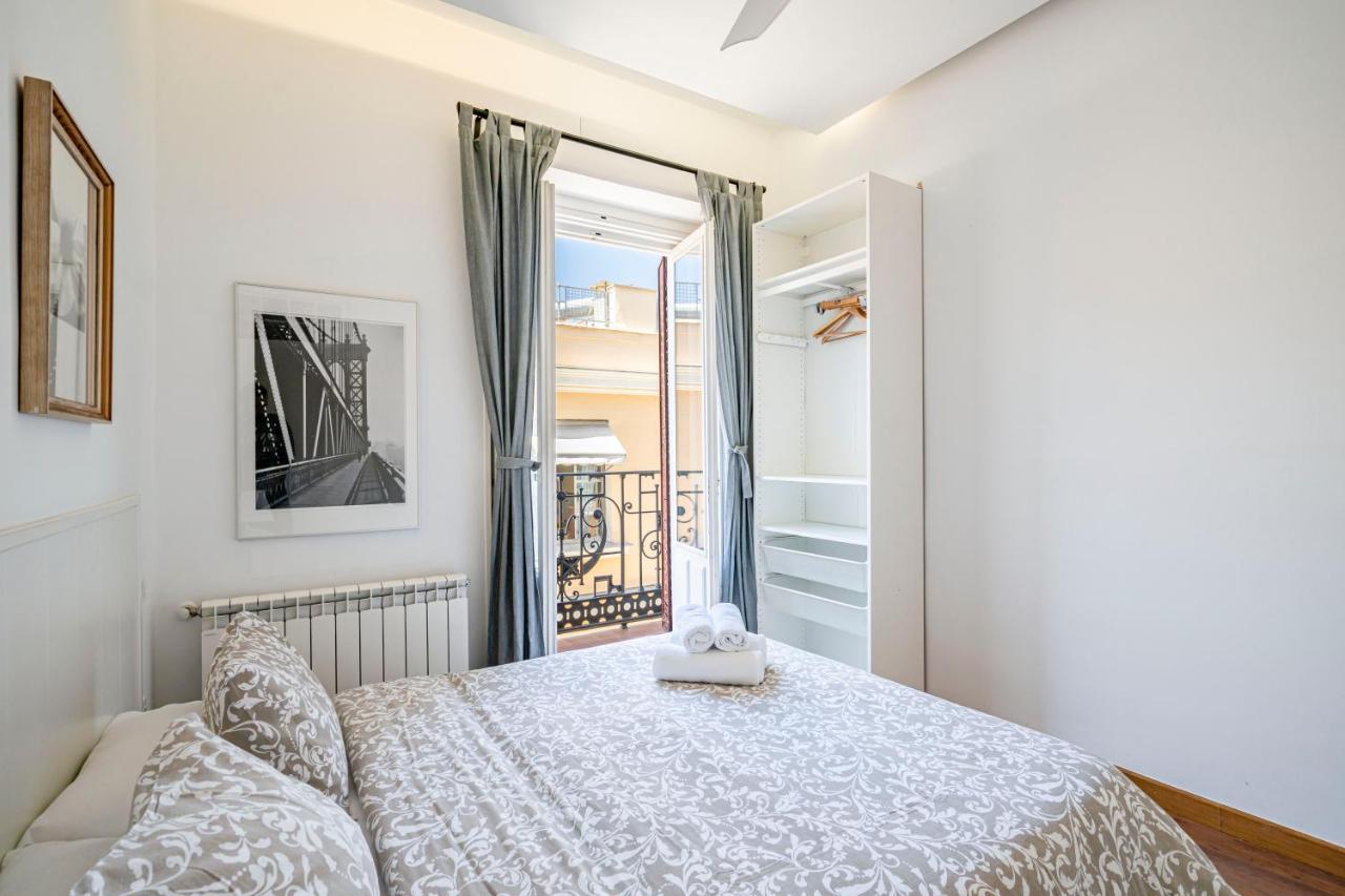 Apartamento La Latina II Madrid Buitenkant foto